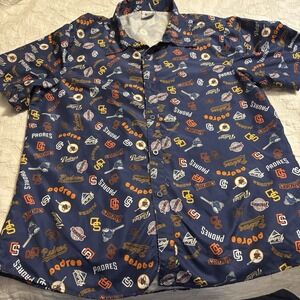 BDA Men's San Diego Padres Short Sleeve Button Down Shirt, L, Navy Blue Graphics